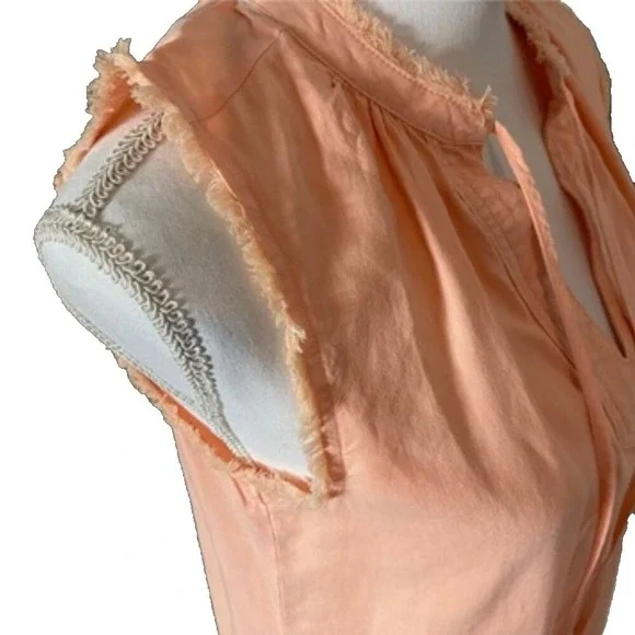 Cloth & Stone Shirred Fray Tie Neck Peach Sleeveless Top NWT Size‎ XS - Picture 4 of 9